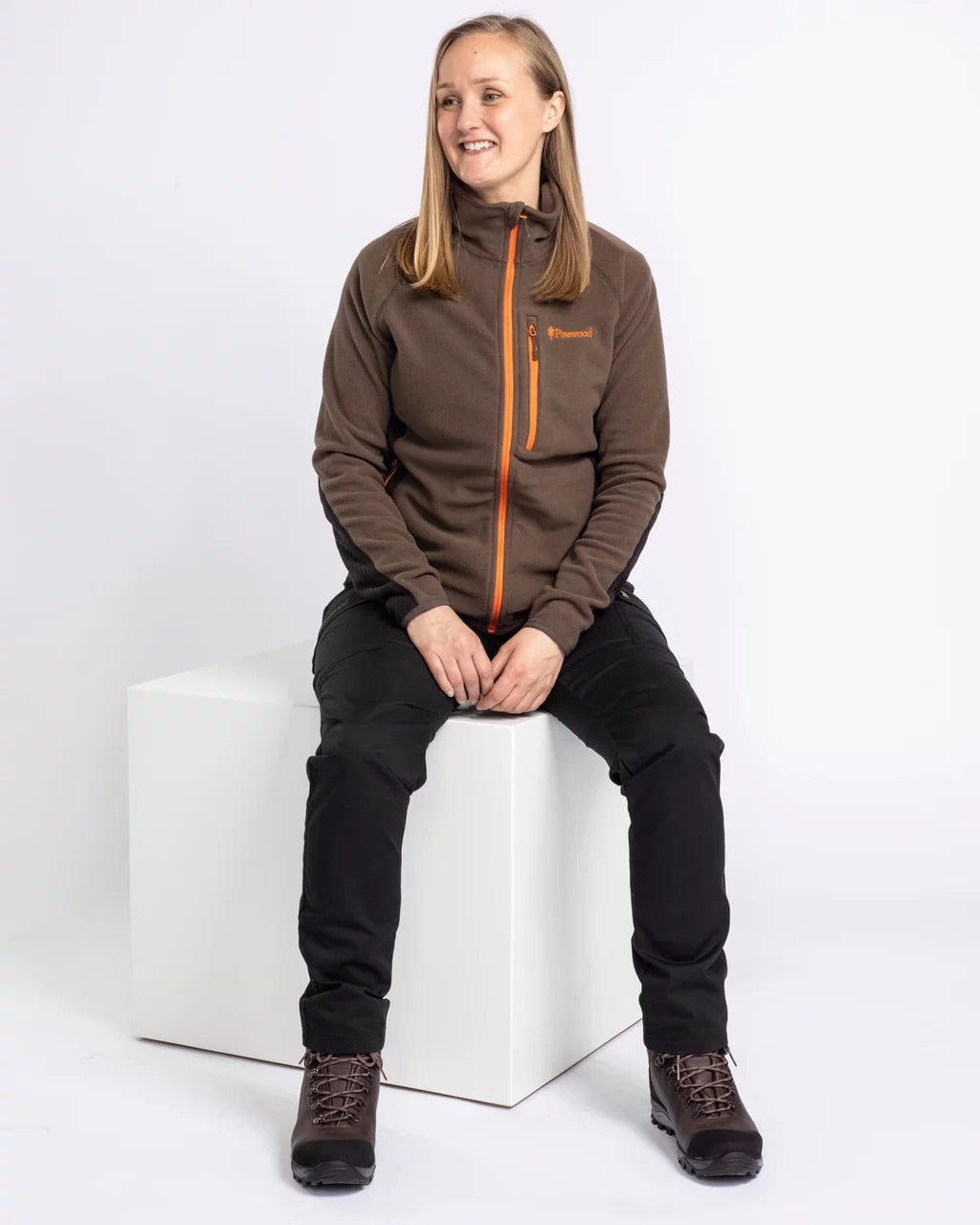 Finnveden Classic Byxor Dam SVART / 42