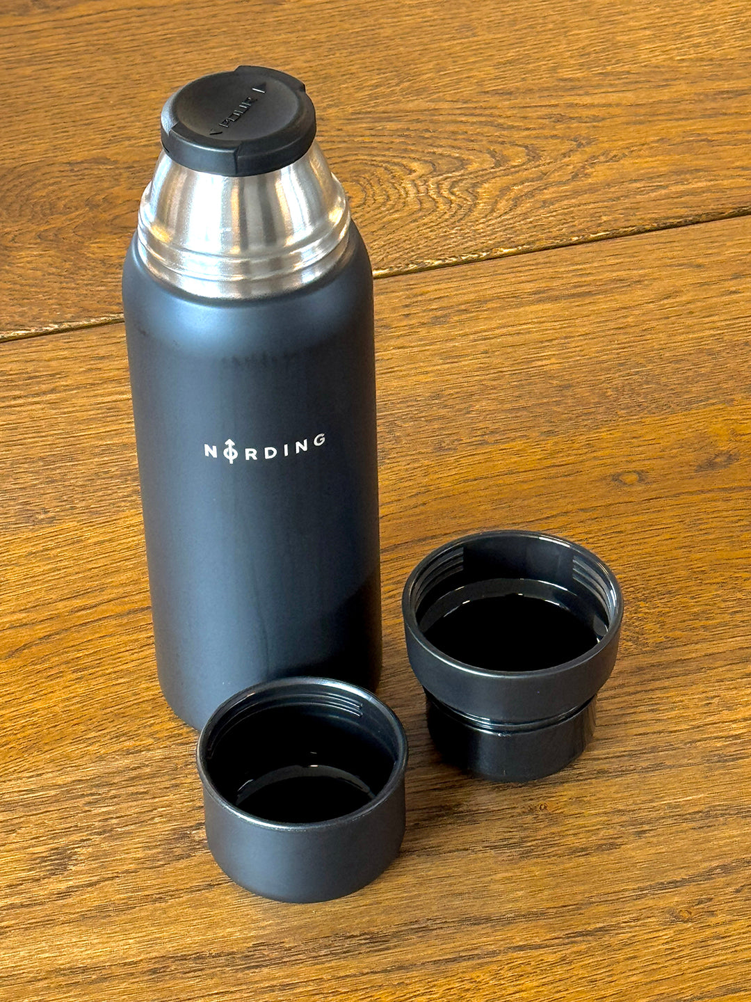 Termos Nording 0,75 liter BLACK / 0,75 LITER
