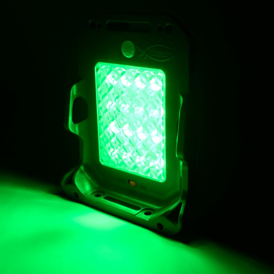 Belysning till foderplats Moonshine m rörelse sensor och solpanel GRÖN / EN STL