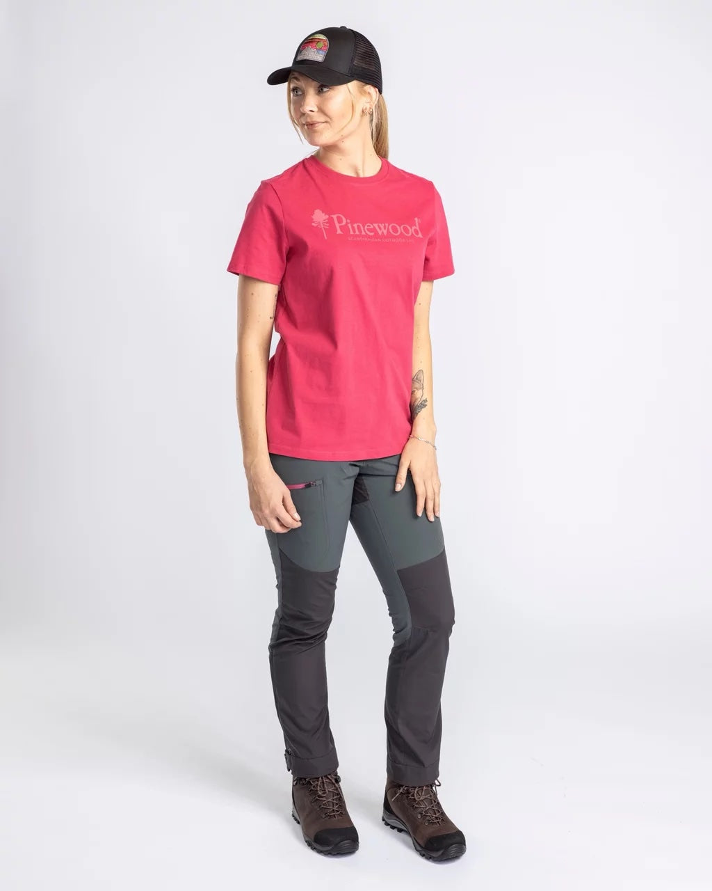 Outdoor Life T-shirt Women RASPBERRY / M