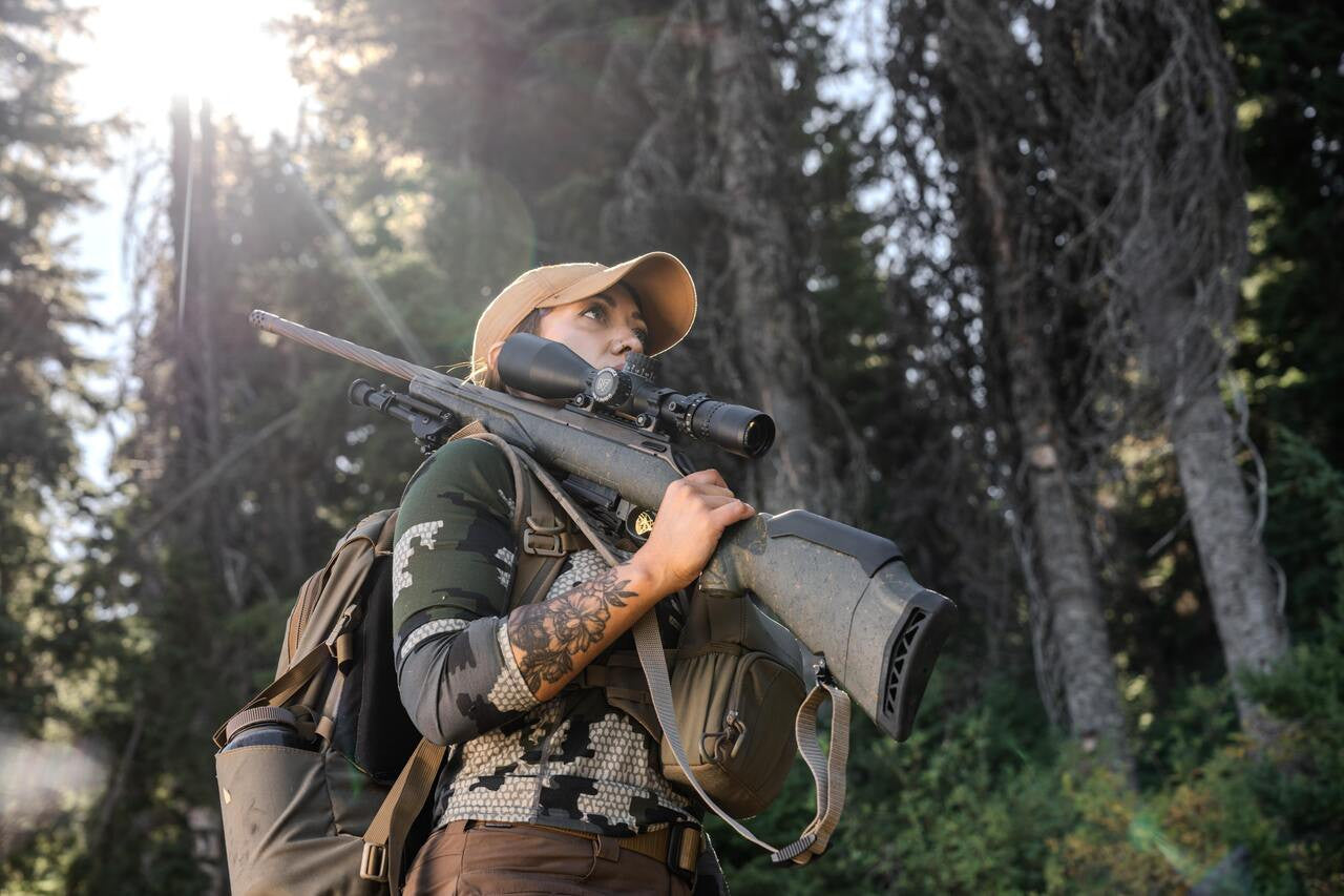 NX6 3-18x50 F1 FFP MIL Belyst Kikarsikte