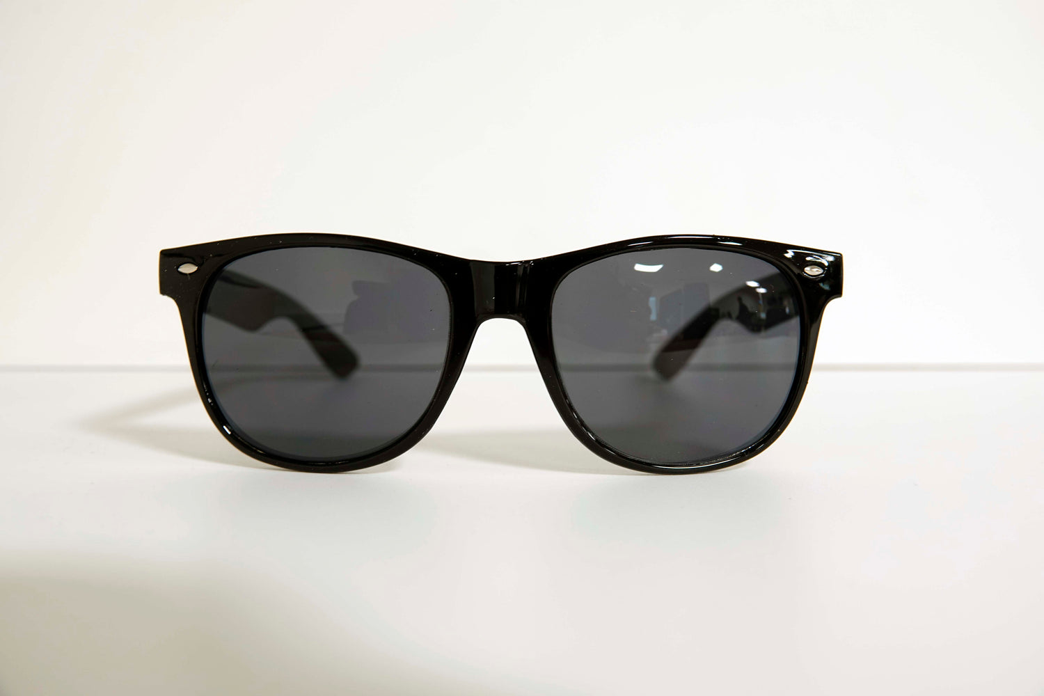 Solglasögon SVART / ONE SIZE