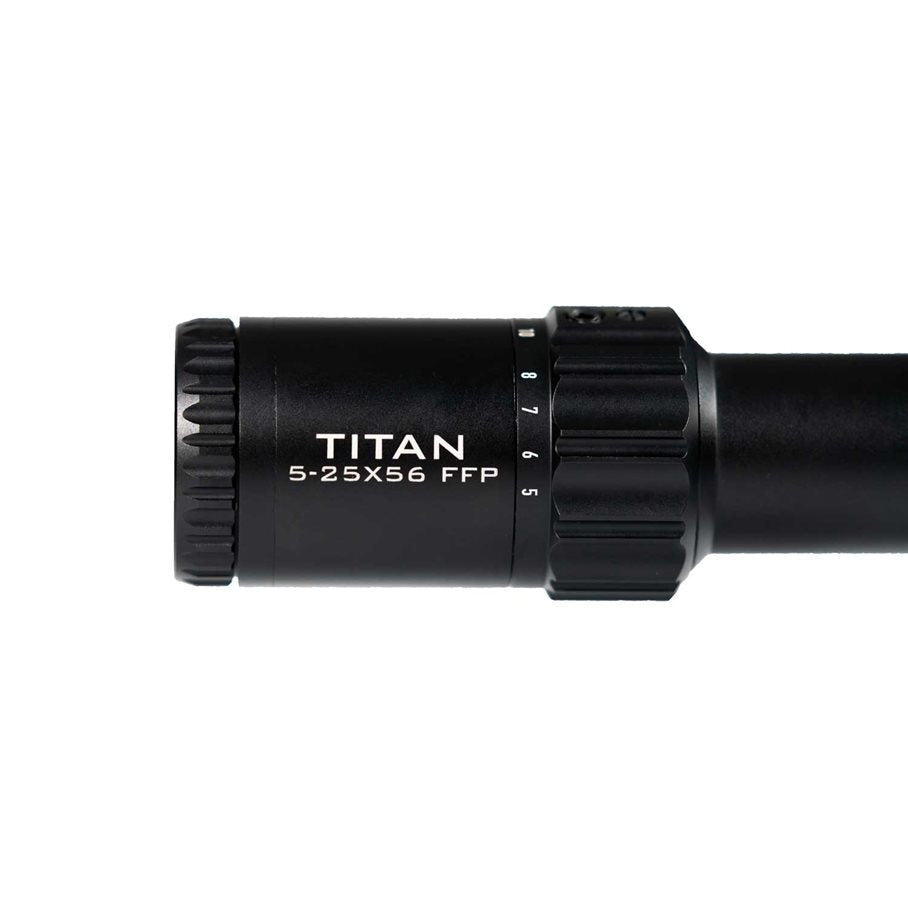 Titan 5-25x56 FFP APR-1C MRAD ONE SIZE