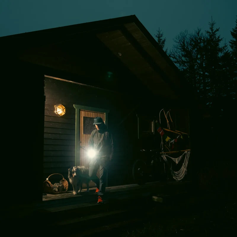 Ficklampa Gear 400 - Vattentät och Dammtät