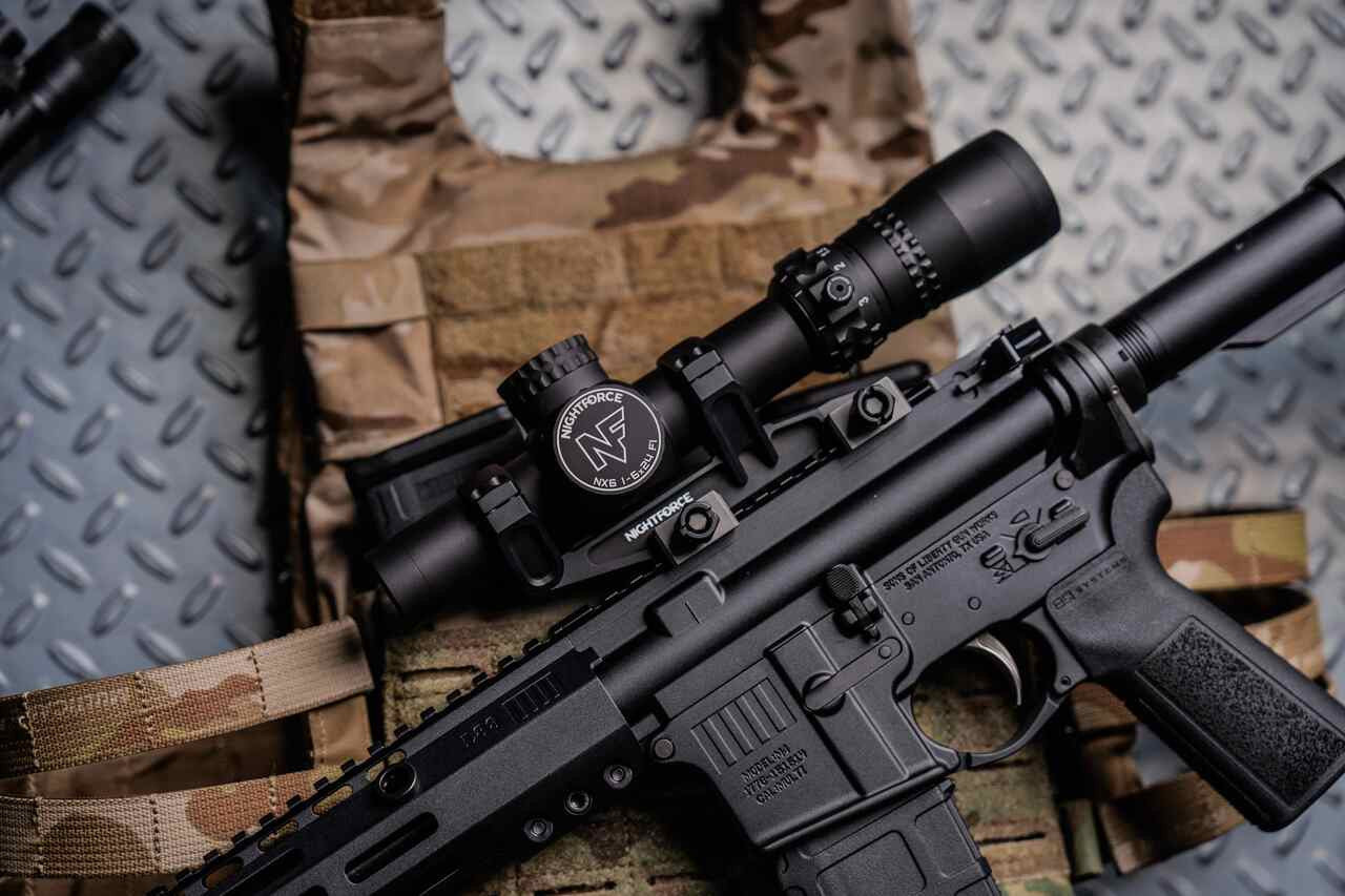 NX6 1-6x24 SFP Belyst Kikarsikte
